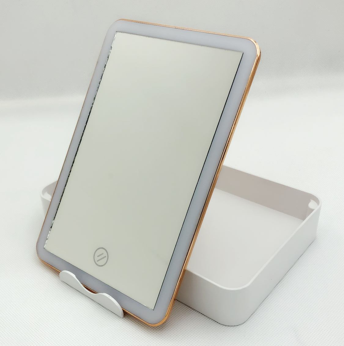 BNM4023(L)UV LED Mirror